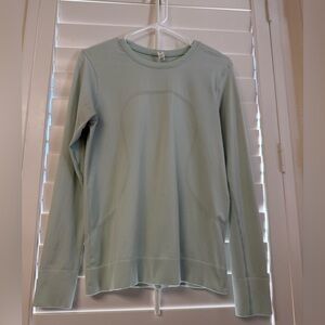 Lululemon Swiftly Long Sleeve - Size 6